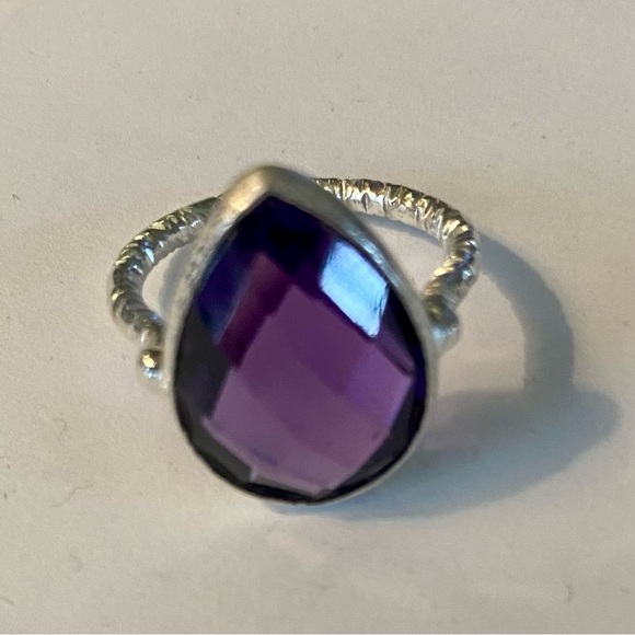 Amethyst-Colored Teardrop Silver Statement Ring​ - Picture 8 of 8
